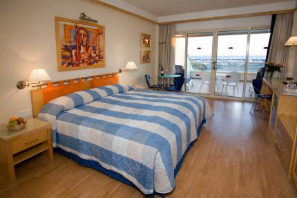 St. Raphael Resort 4